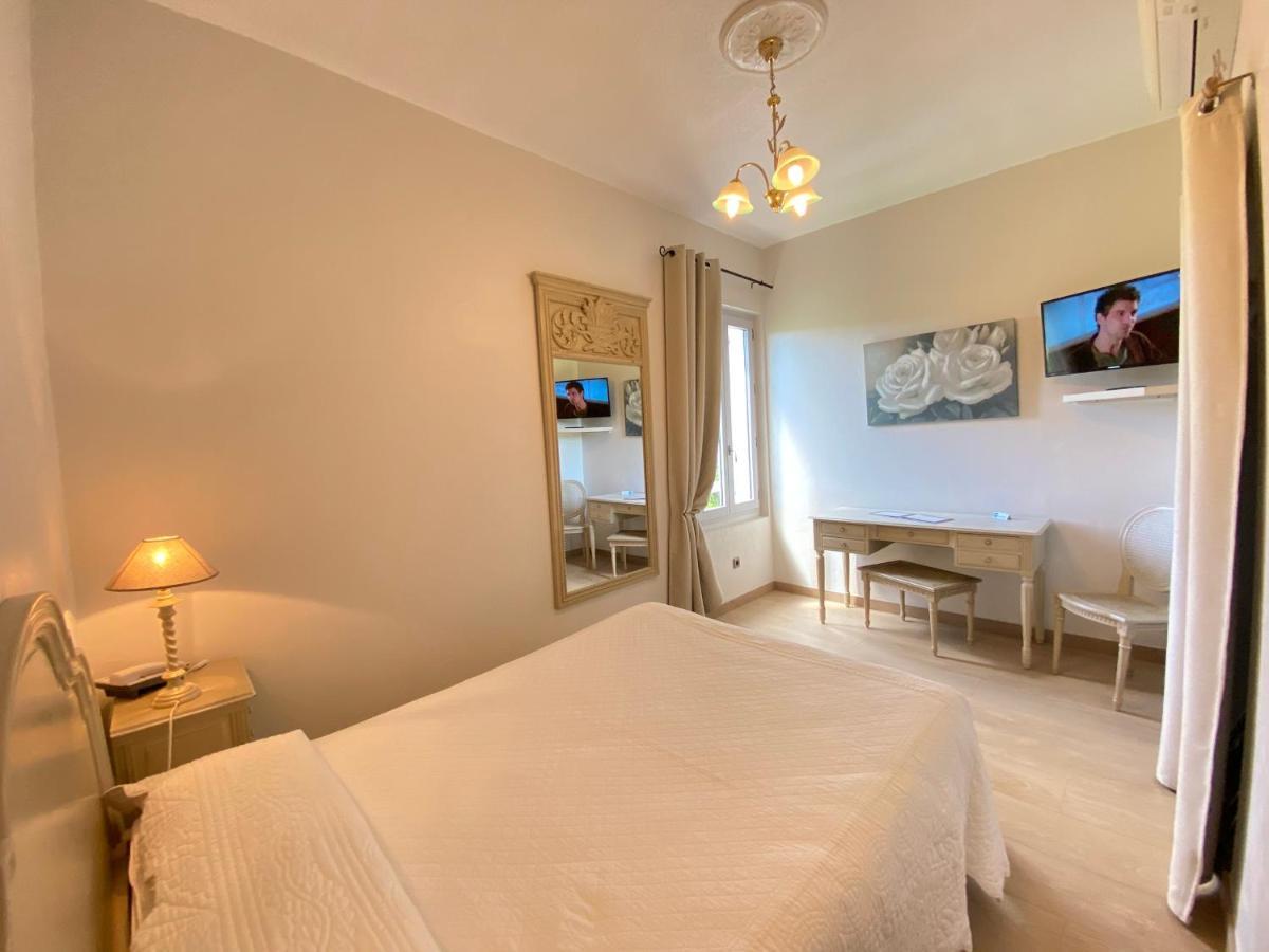 Hotel Le Colombier 穆斯捷-圣玛丽 外观 照片
