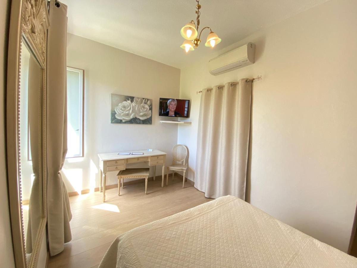Hotel Le Colombier 穆斯捷-圣玛丽 外观 照片